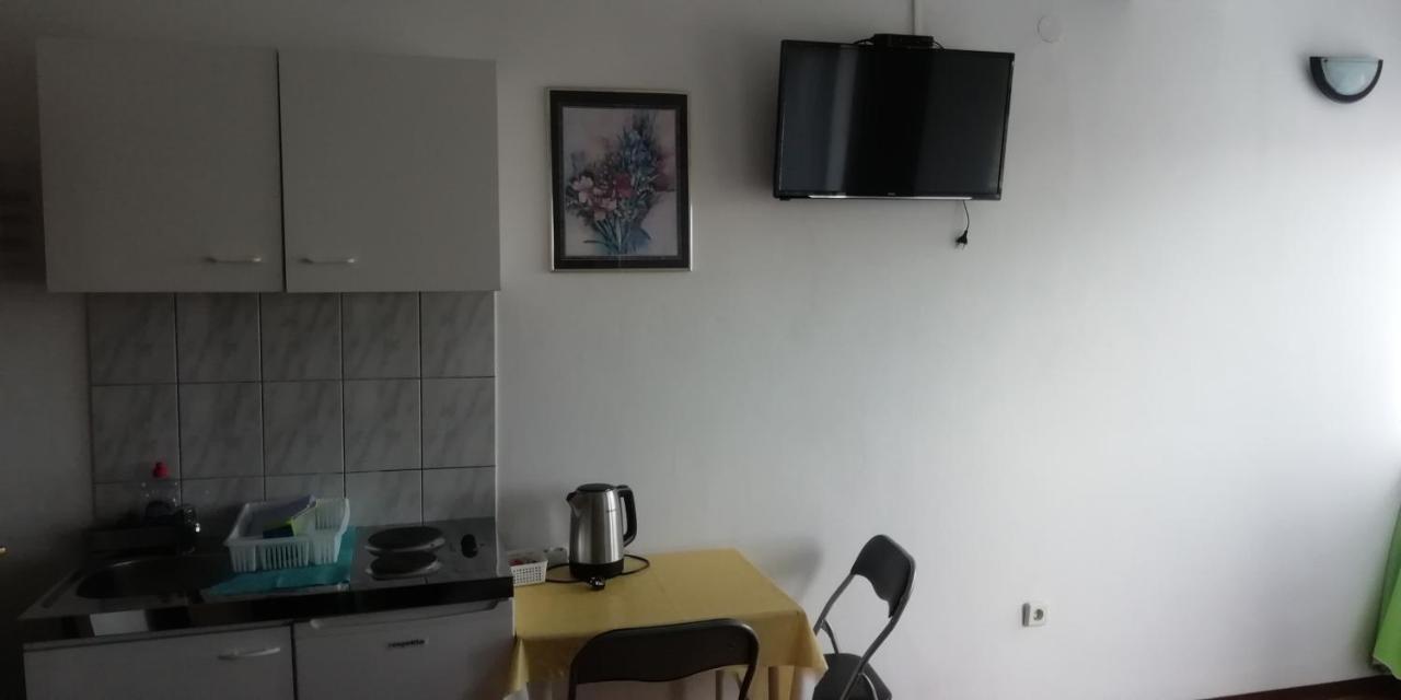 Apartments Bibijana Pakoštane Eksteriør bilde