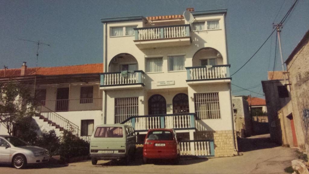 Apartments Bibijana Pakoštane Rom bilde